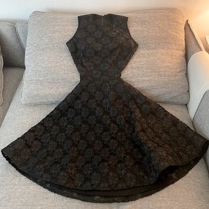 ALEXIS Black Lace Floral Dress